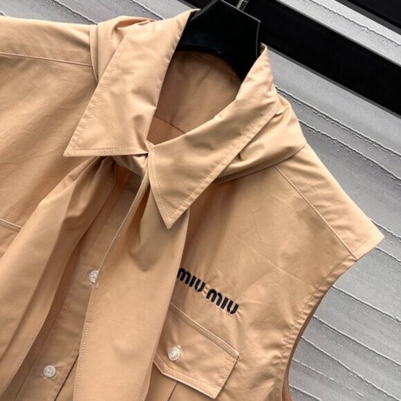 Miu Miu Women's Sports Casual Top - Picture 4 of 7